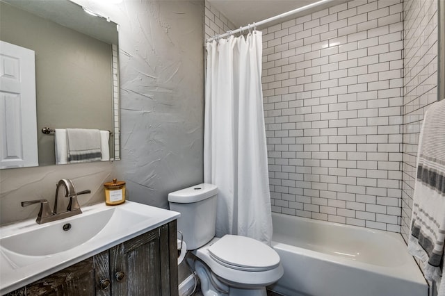 full bathroom featuring vanity, shower / tub combo with curtain, and toilet