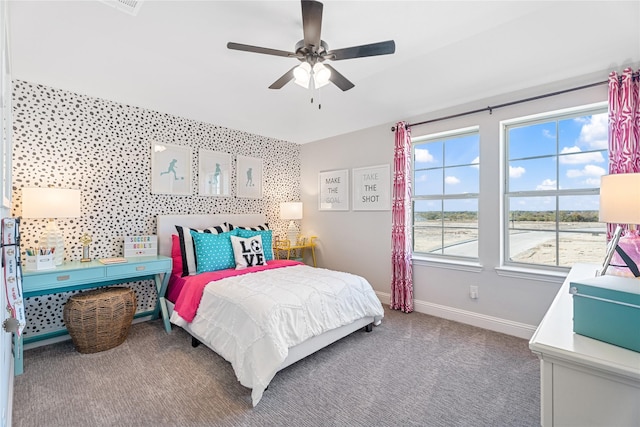 bedroom featuring carpet floors and ceiling fan