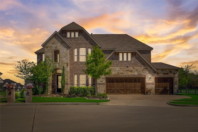 view of front facade with a garage