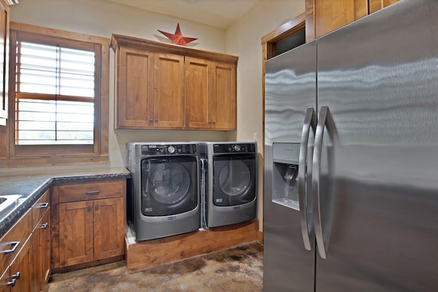 205 Haciendas Dr, Weatherford, TX 76087 - clothes washing area with separate washer and dryer