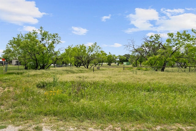 Listing photo 3 for 1639 Eastside Lake Rd, Graham TX 76450