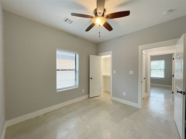 unfurnished bedroom with ceiling fan