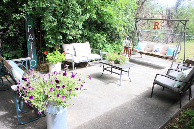 view of patio featuring an outdoor hangout area