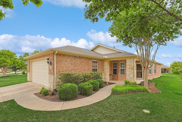 ranch-style house featuring a front lawn and a garage