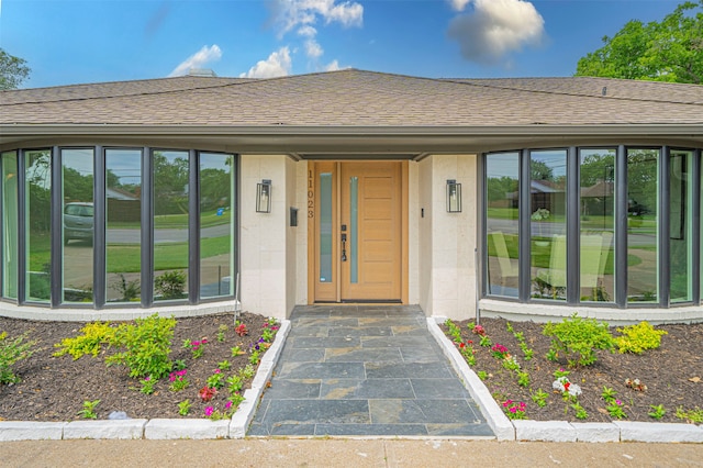 view of property entrance