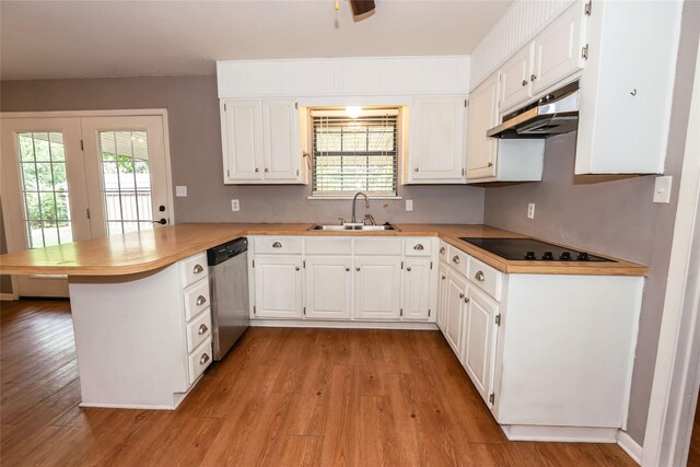 kitchen featuring white cabinetry, light hardwood / wood-style flooring, kitchen peninsula, dishwasher, and sink