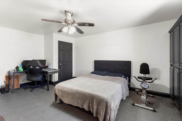 bedroom featuring ceiling fan