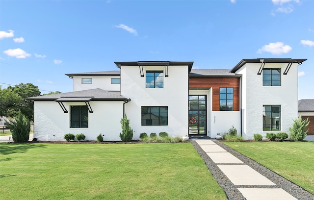 view of front of house featuring a front yard