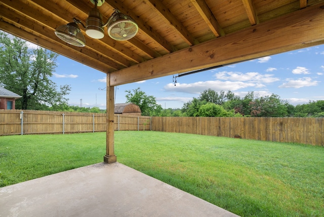 view of yard featuring a patio area