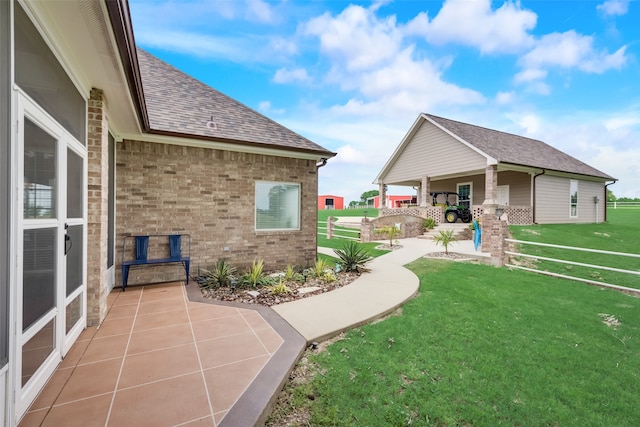 view of yard with a patio