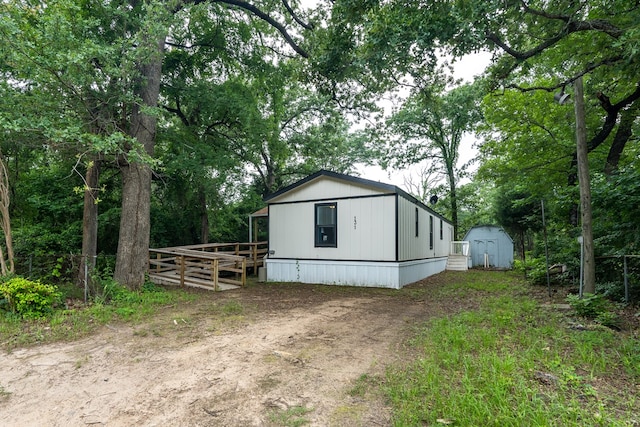 view of shed / structure