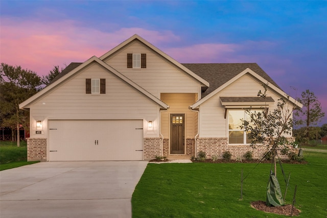 view of front of property featuring a front yard, cooling unit, and a garage