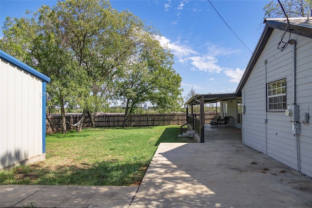 view of yard with a patio area