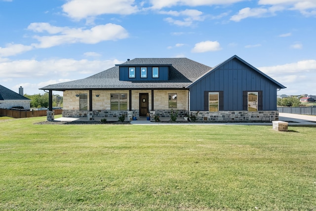 exterior space featuring a lawn