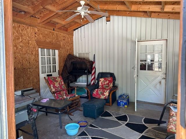 view of patio featuring ceiling fan