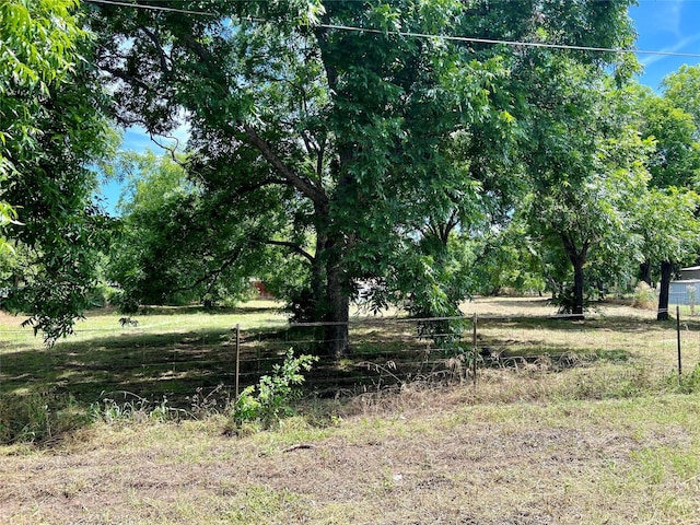 407 W Pecan St, Nocona, TX 76255
