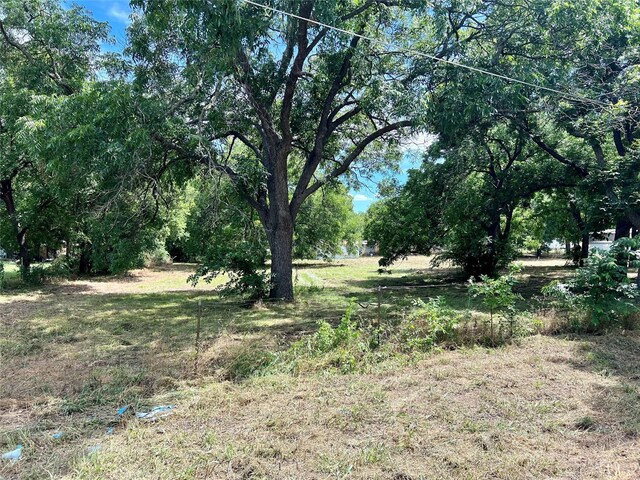 407 W Pecan St, Nocona, TX 76255