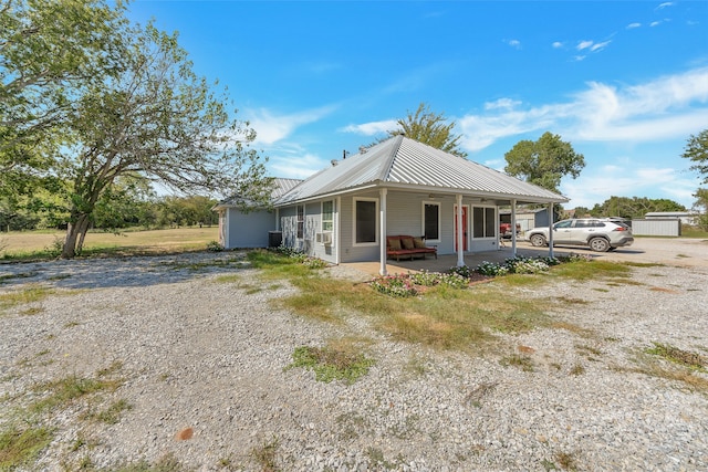 view of front of house with covered porch