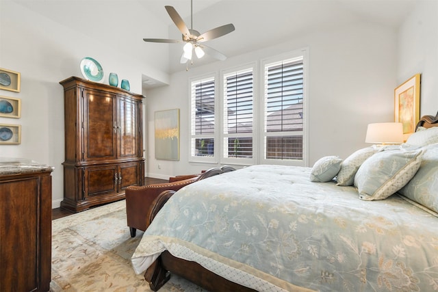 bedroom with ceiling fan