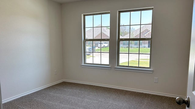 view of carpeted spare room