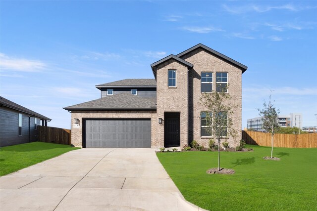 view of front of home featuring a front yard