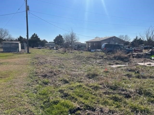 Listing photo 3 for 3395 County Road 1055, Farmersville TX 75442