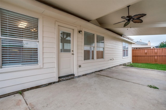 view of patio with ceiling fan