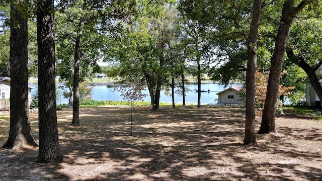 Listing photo 3 for 5449 Impala Point Dr, Athens TX 75752