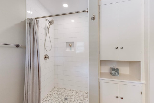 bathroom with walk in shower