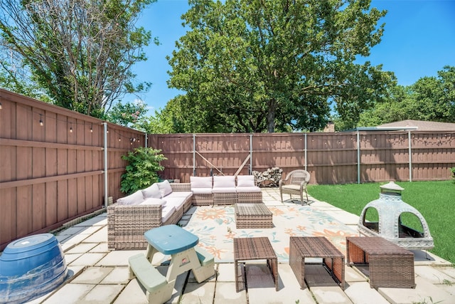 view of patio featuring outdoor lounge area