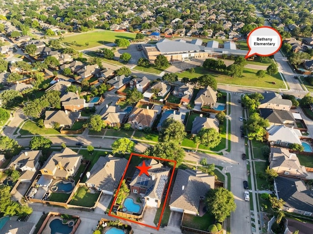 birds eye view of property featuring a residential view