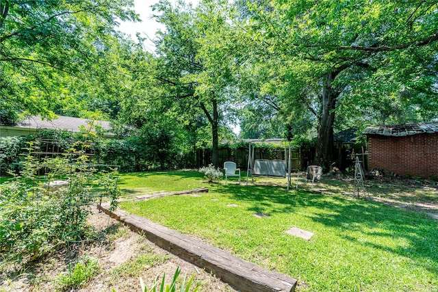 2252 Cleveland St, Paris, TX 75460 - view of yard