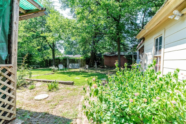 2252 Cleveland St, Paris, TX 75460 - view of yard