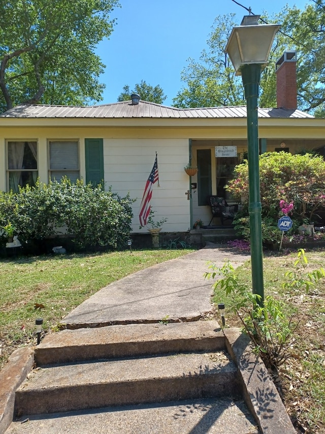 view of front of house