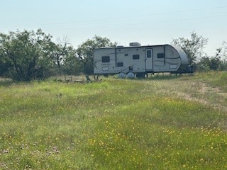 Listing photo 3 for 1326 County Road 113, San Saba TX 76844