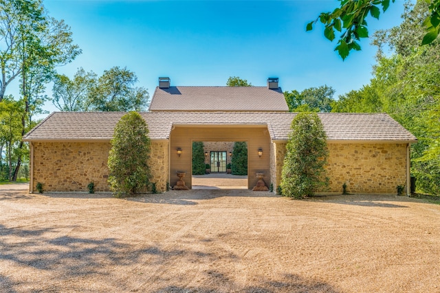 view of front of property