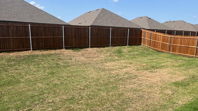 211 Bobcat Ln, Caddo Mills, TX 75135 - view of yard with a fenced backyard