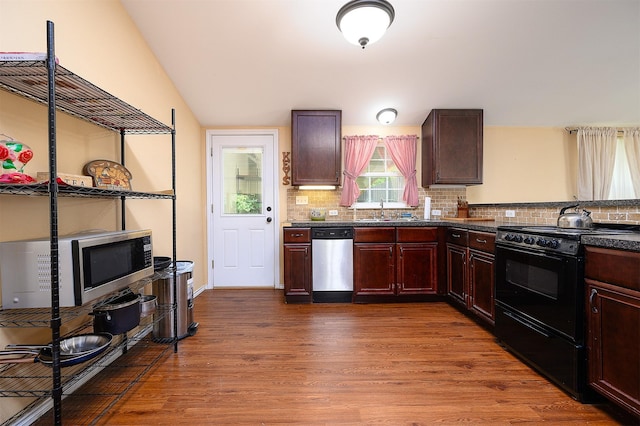 kitchen with sink, wood-type flooring, electric range, dishwasher, and backsplash