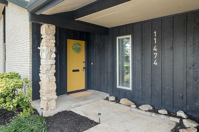 view of doorway to property