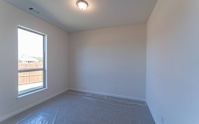 view of carpeted spare room