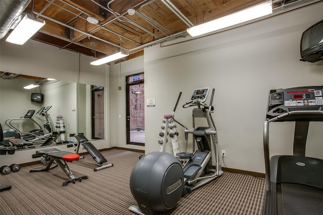 gym with carpet flooring