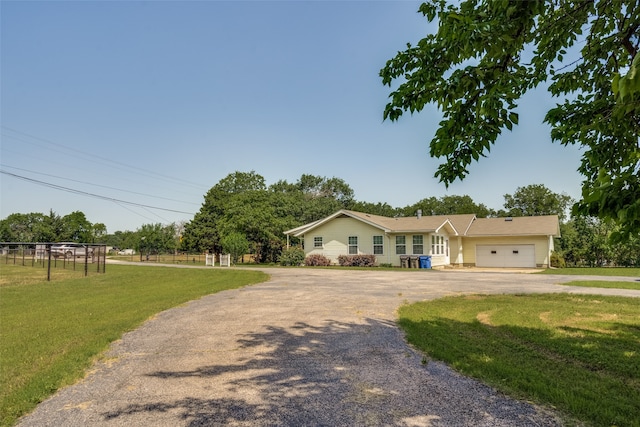 Listing photo 3 for 2250 Country Club Rd, Lucas TX 75002