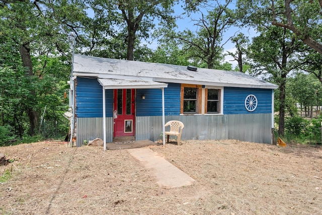 view of front of home