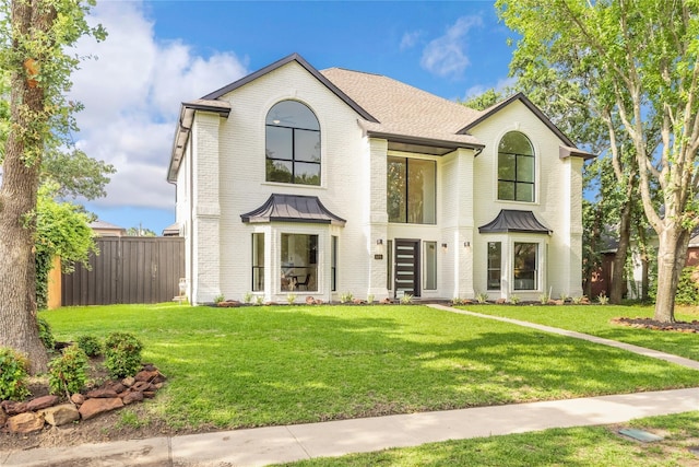 view of front of house with a front yard