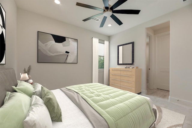 bedroom with ceiling fan