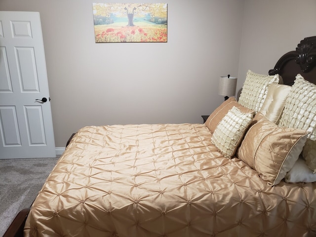 bedroom featuring carpet flooring