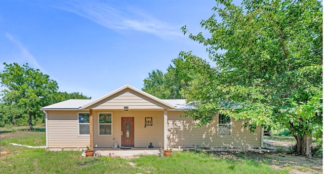 view of front of property with a porch