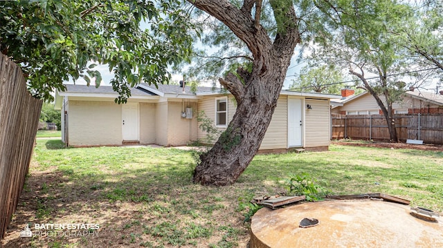 view of yard with a patio area