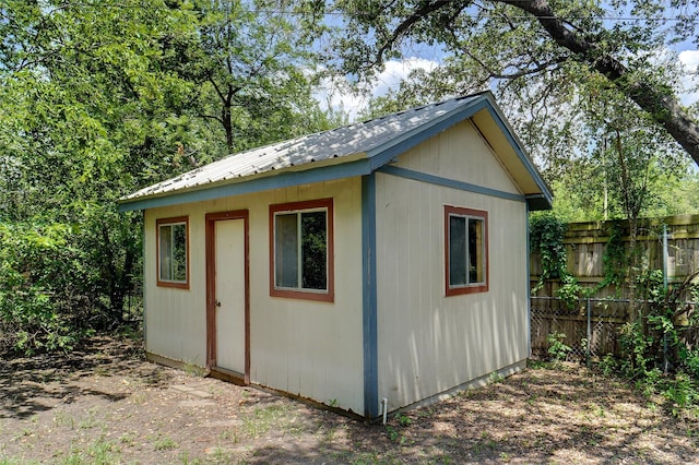 view of outbuilding