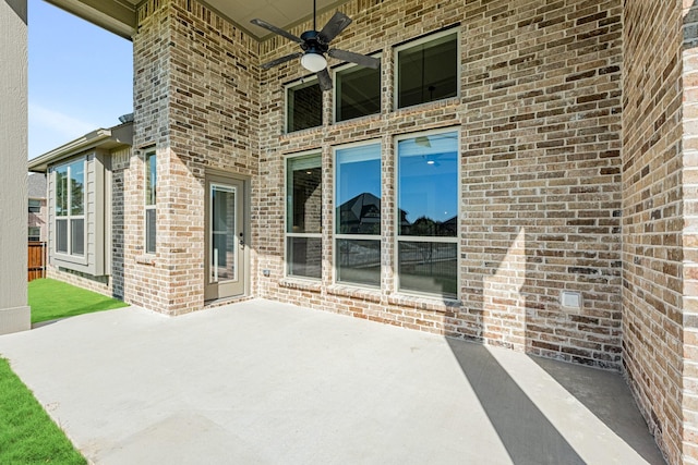 view of patio with a ceiling fan